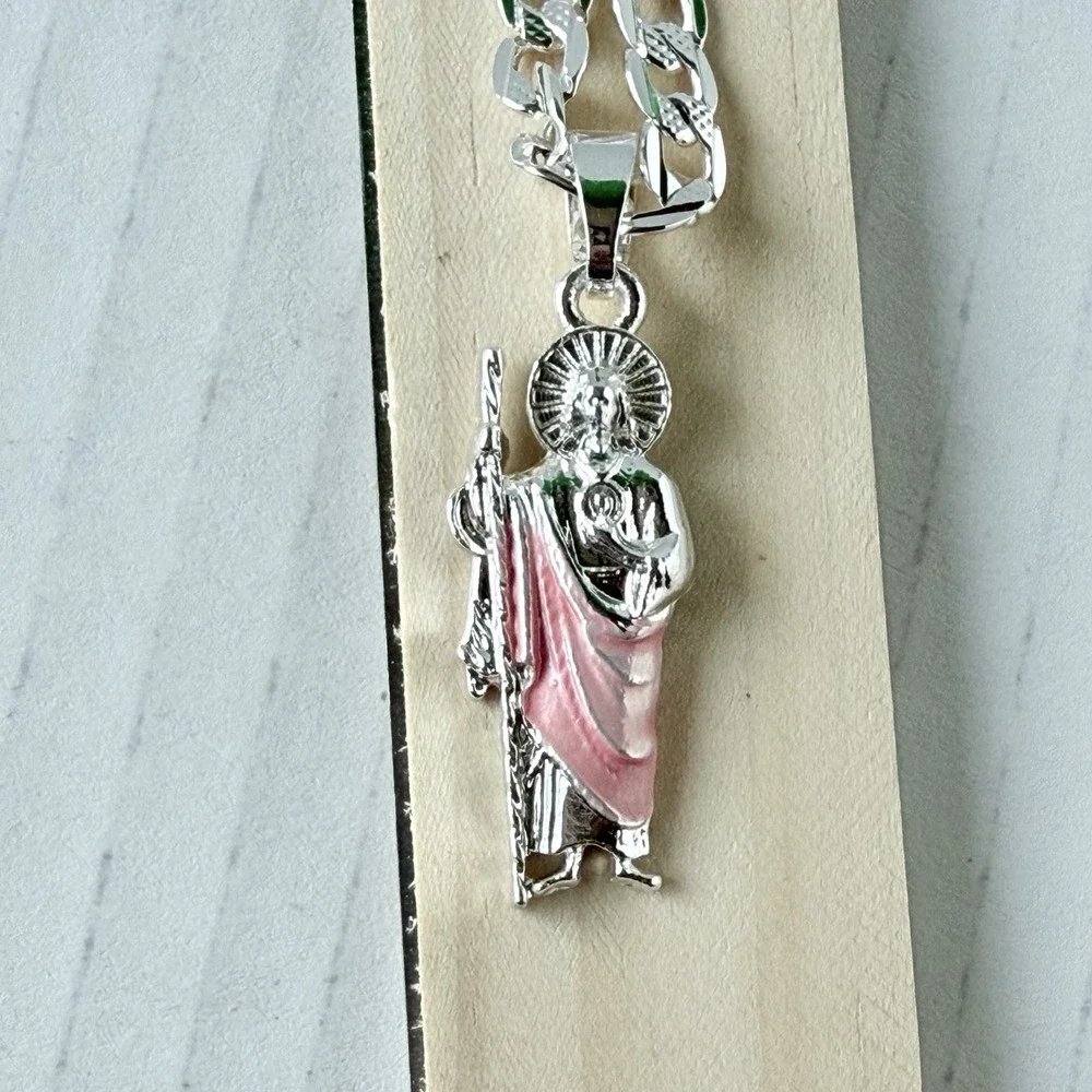 St Jude Pendant Pink Mantle Silver Plated -chain 20